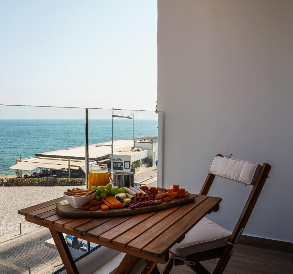 Cosea Living: Seaside Deluxe Suite In Harbour 107B Paphos Eksteriør billede